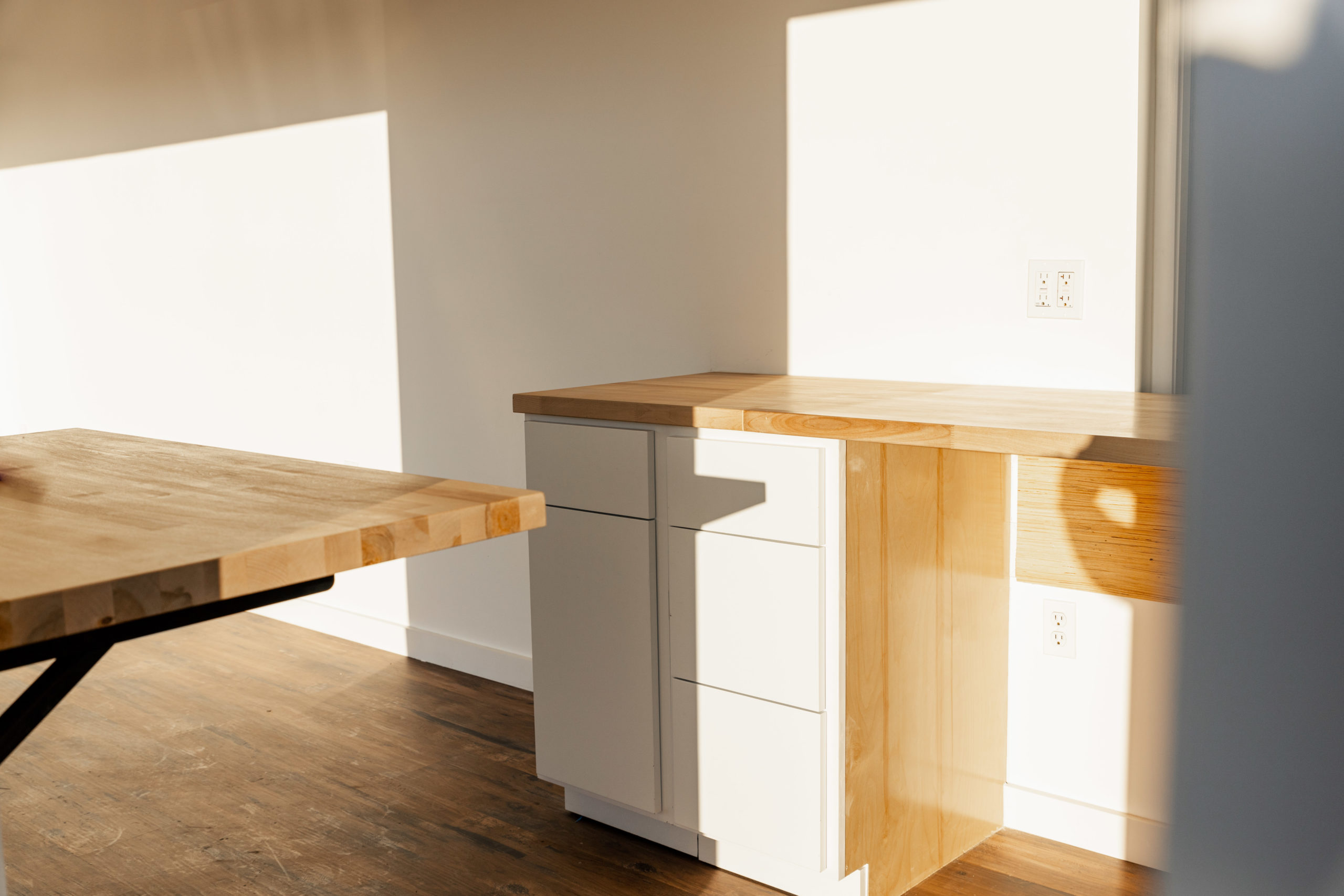 Luxury 40 ft Container Home - Image 7